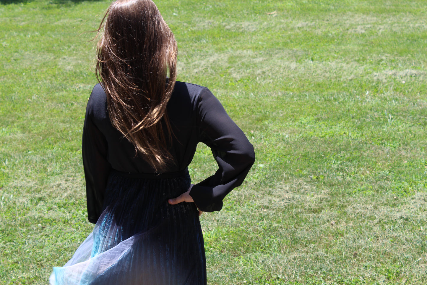 SOLID BLACK TUNIC TOP