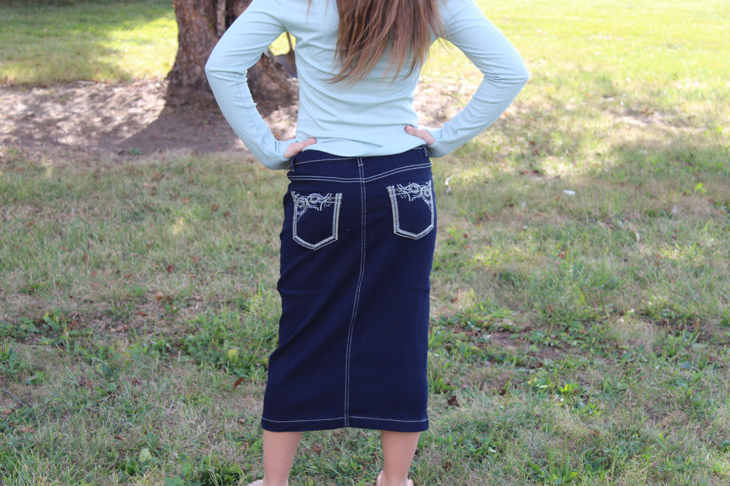 Gold Pattern Pocket Denim Skirt