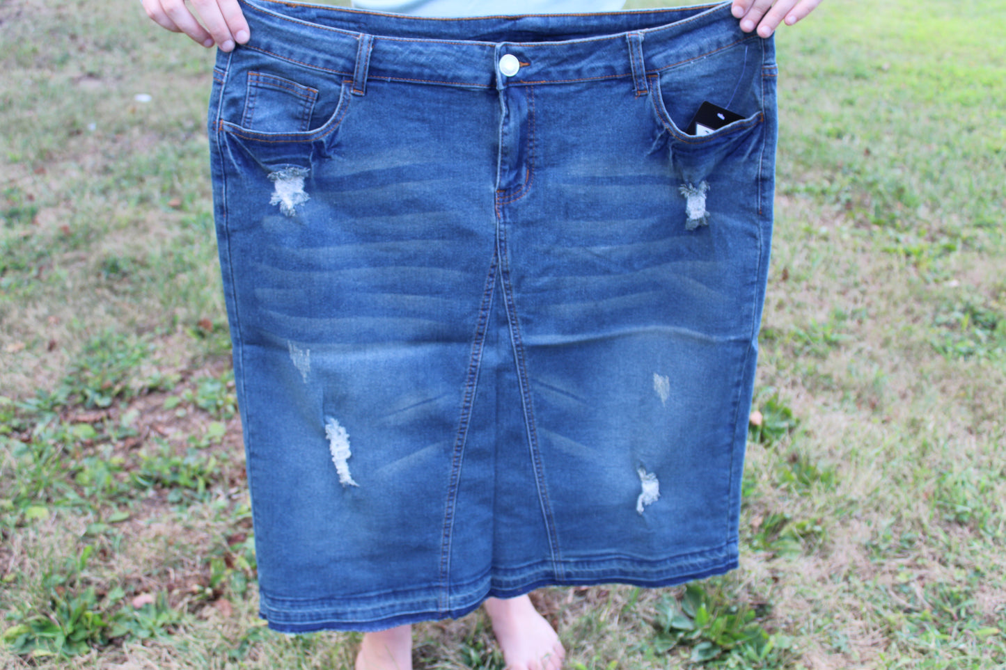 Plus Size Vintage Wash Denim Skirt