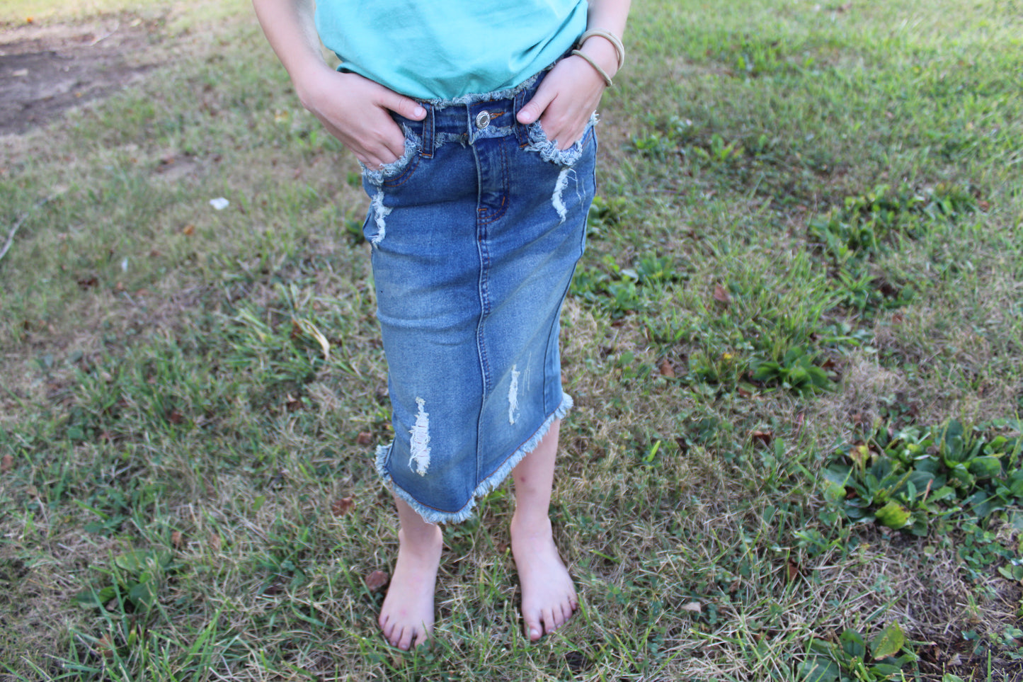 Girls Fringe Hem Knee Length Denim Skirt