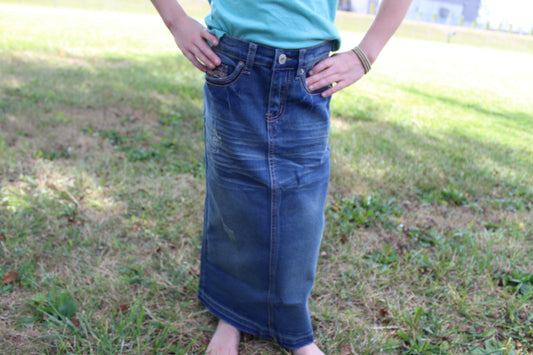 Youth Pattern Pocket Long Denim Skirt